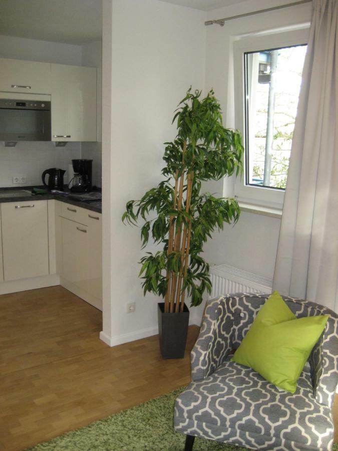 Hochwertiges Apartment Im Gruenen, Zentral Gelegen, Ruhig, Balkon Hanovre Extérieur photo